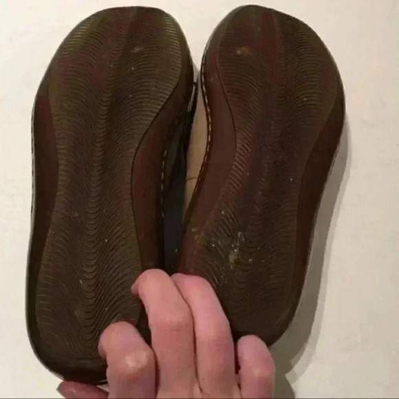 Eurostep Flats 8 Green Leather Square toe loafers - Picture 6 of 9